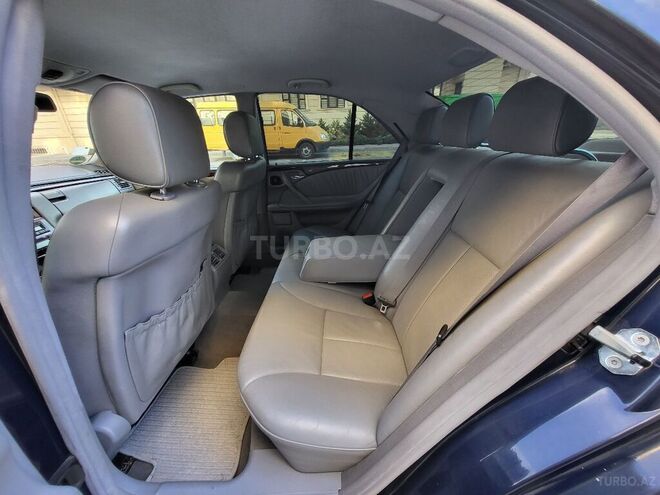 Mercedes E 240 2000, 228,000 km - 2.4 л - Bakı