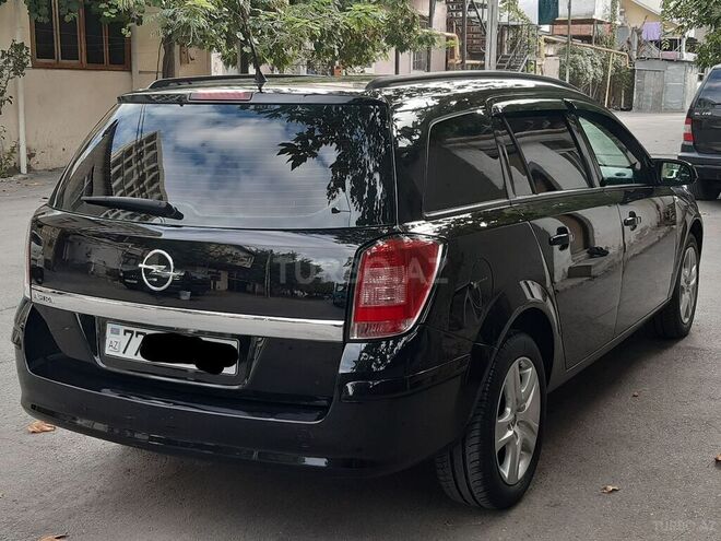 Opel Astra 2009, 139,400 km - 1.4 l - Bakı