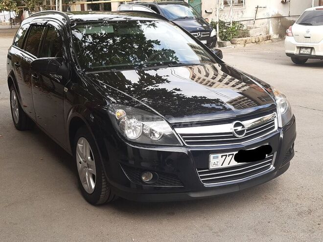 Opel Astra 2009, 139,400 km - 1.4 l - Bakı