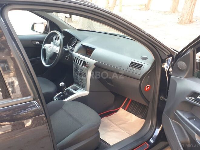 Opel Astra 2009, 139,400 km - 1.4 l - Bakı