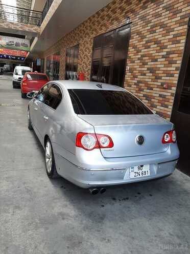 Volkswagen Passat 2005, 330,000 km - 2.0 l - Bakı