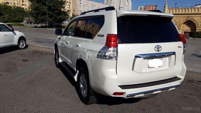 Toyota Prado 2010, 185,000 km - 2.7 l - Bakı