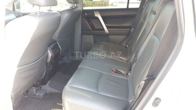 Toyota Prado 2010, 185,000 km - 2.7 l - Bakı