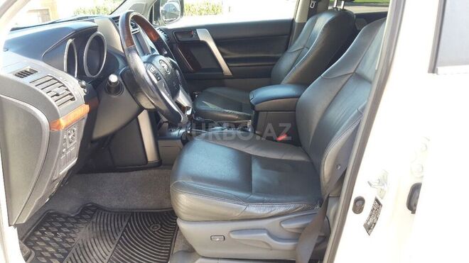 Toyota Prado 2010, 185,000 km - 2.7 l - Bakı