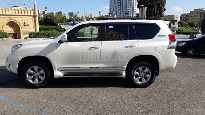 Toyota Prado 2010, 185,000 km - 2.7 l - Bakı