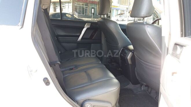 Toyota Prado 2010, 185,000 km - 2.7 l - Bakı