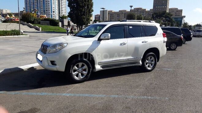 Toyota Prado 2010, 185,000 km - 2.7 l - Bakı