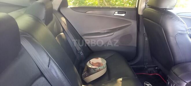 Hyundai Sonata 2012, 264,000 km - 2.0 l - Quba