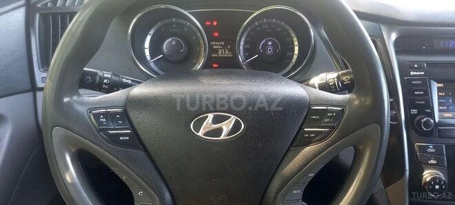 Hyundai Sonata 2012, 264,000 km - 2.0 l - Quba