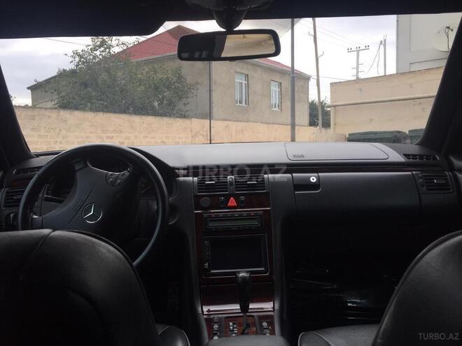 Mercedes E 320 2000, 375,000 km - 3.2 l - Bakı