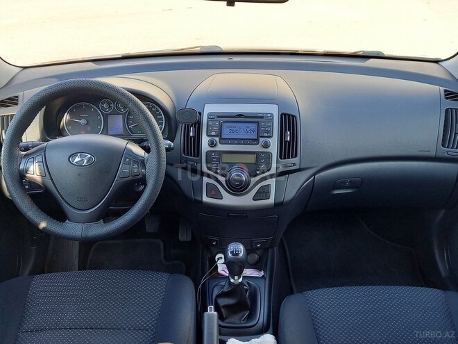 Hyundai i30 2011, 189,639 km - 1.6 l - Bakı