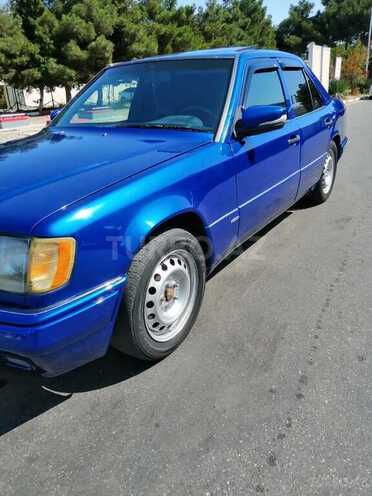 Mercedes E 200 1994, 241,956 km - 2.0 л - Bakı