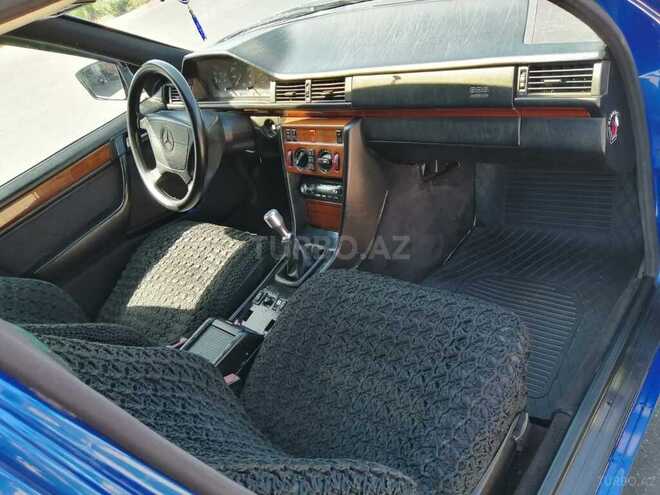 Mercedes E 200 1994, 241,956 km - 2.0 л - Bakı