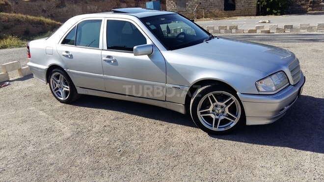 Mercedes C 230 2000, 230,000 km - 2.3 l - Bakı