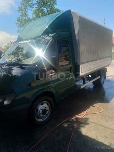 Ford Transit 2001, 243,000 km - 2.4 л - Quba