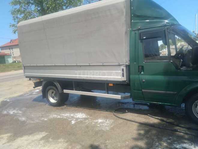 Ford Transit 2001, 243,000 km - 2.4 л - Quba
