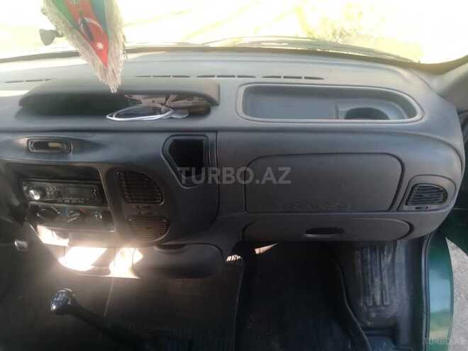 Ford Transit 2001, 243,000 km - 2.4 л - Quba