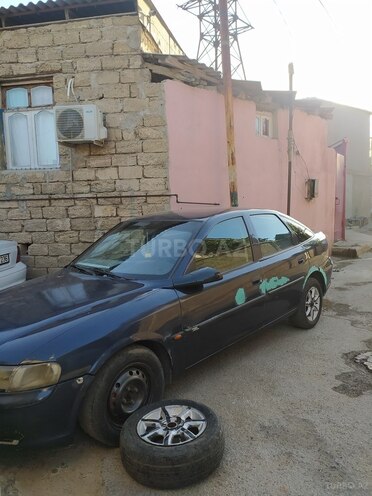 Opel Vectra 1997, 370,000 km - 1.8 л - Bakı