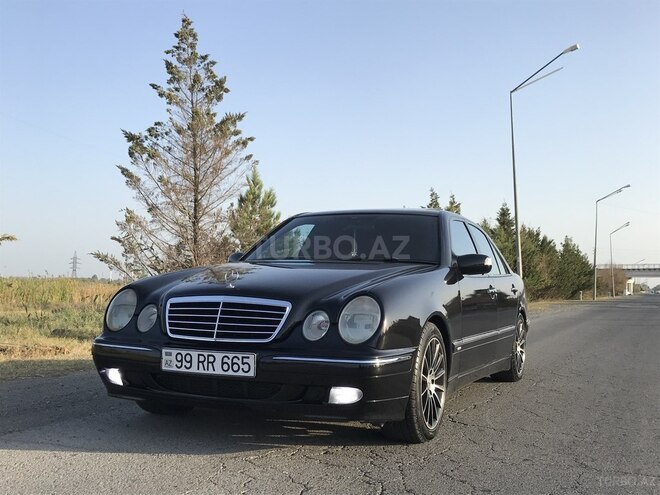 Mercedes E 270 2001, 495,000 km - 2.7 l - Yevlax