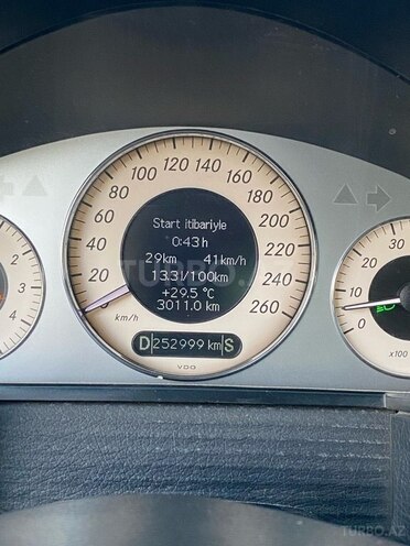 Mercedes E 350 2006, 252,000 km - 3.5 l - Sumqayıt