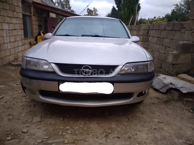 Opel Vectra 1998, 330,000 km - 2.0 l - Bakı