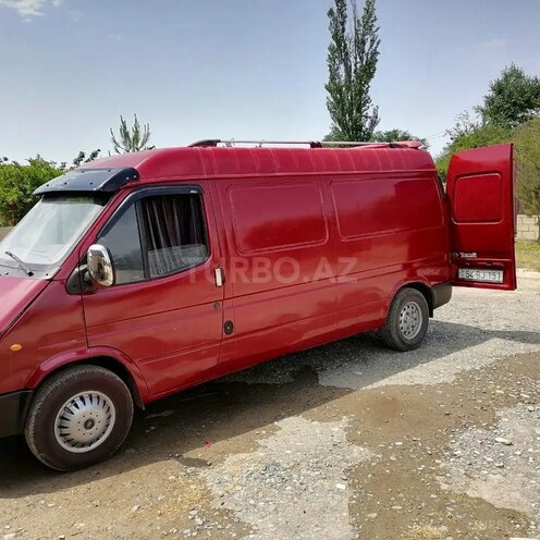 Ford Transit 1999, 256,980 km - 2.5 l - Şirvan