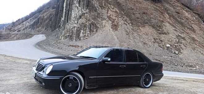 Mercedes E 280 1997, 257,000 km - 2.8 l - Qəbələ