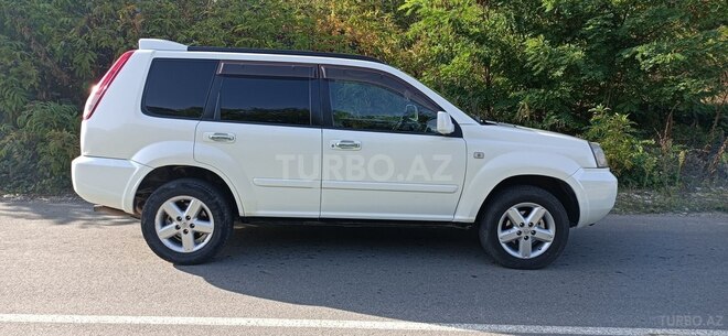 Nissan X-Trail 2003, 230,535 km - 2.0 l - Qusar