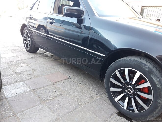 Mercedes C 220 1995, 400,100 km - 2.2 l - Sumqayıt
