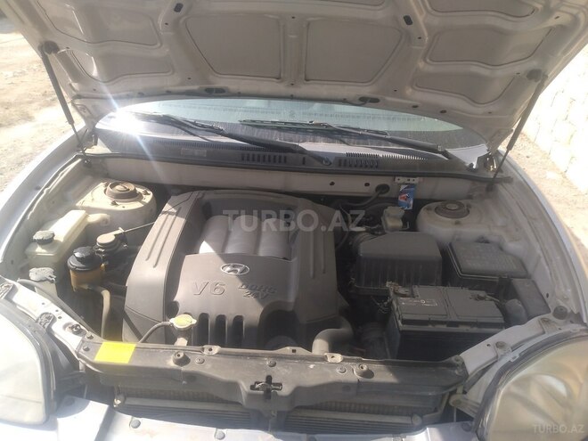 Hyundai Santa Fe 2003, 230,000 km - 2.7 l - Bakı