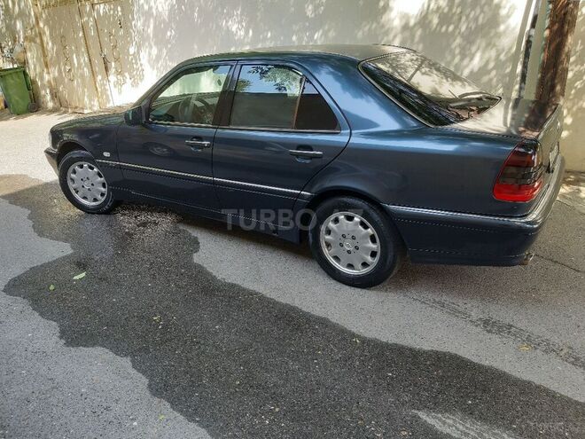 Mercedes C 220 1997, 592,123 km - 2.2 l - Bakı
