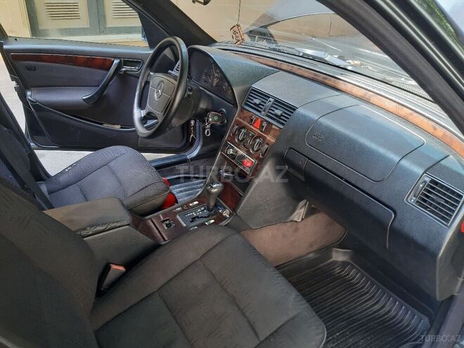 Mercedes C 220 1997, 592,123 km - 2.2 l - Bakı