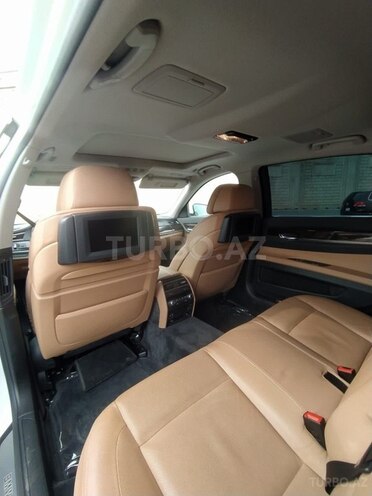 BMW 740 2009, 51,600 km - 3.0 l - Bakı
