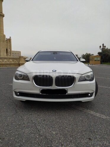 BMW 740 2009, 51,600 km - 3.0 l - Bakı