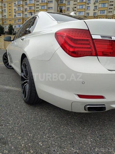 BMW 740 2009, 51,600 km - 3.0 l - Bakı