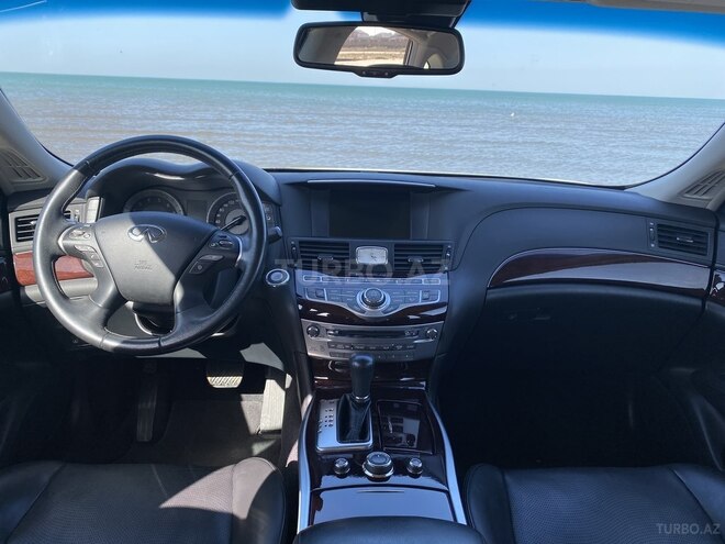 Infiniti  2013, 82,990 km - 3.7 л - Bakı