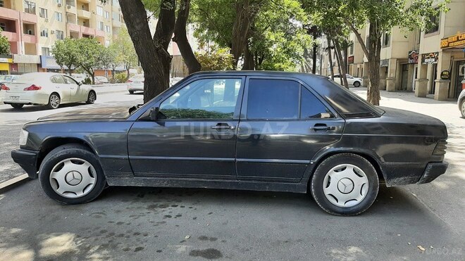 Mercedes 190 1987, 204,008 km - 1.8 л - Bakı