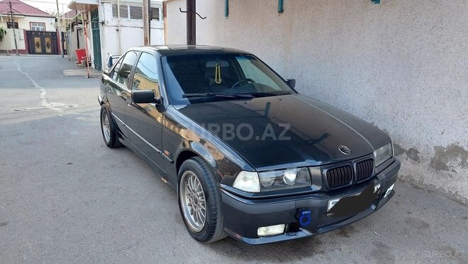 BMW 318 1993, 300,000 km - 1.8 l - Bakı