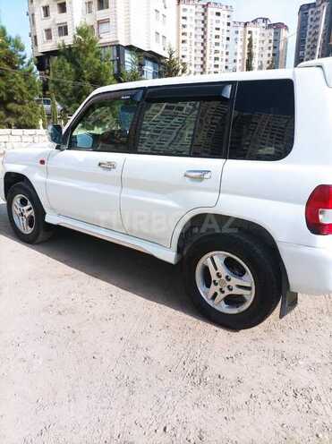 Mitsubishi Pajero io 2001, 370,000 km - 2.0 l - Bakı