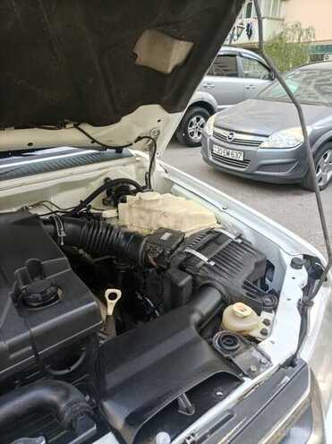 Mitsubishi Pajero io 2001, 370,000 km - 2.0 l - Bakı