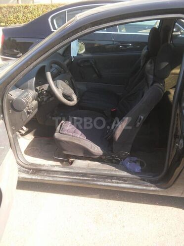Opel Corsa 1999, 300,000 km - 1.0 л - Bakı