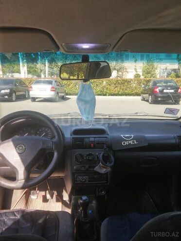 Opel Corsa 1999, 300,000 km - 1.0 л - Bakı