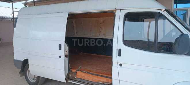 Ford Transit 1997, 400,000 km - 2.5 л - Salyan