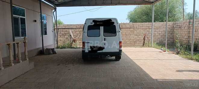 Ford Transit 1997, 400,000 km - 2.5 л - Salyan