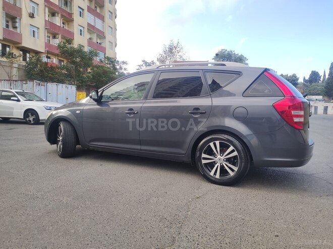Kia Ceed 2009, 333,000 km - 1.6 l - Bakı