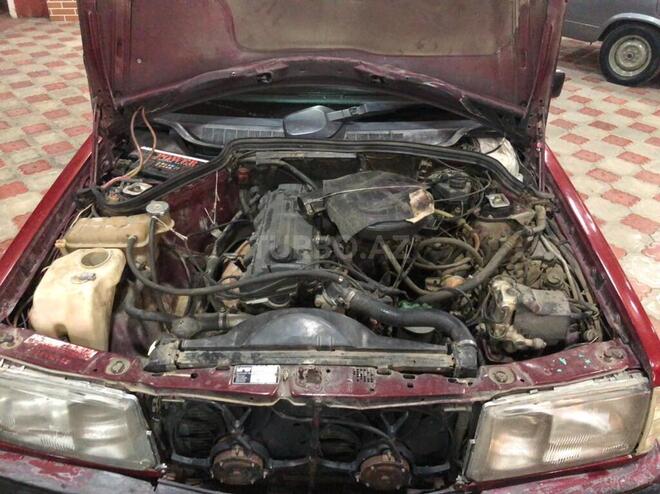 Mercedes 190 1988, 285,000 km - 2.0 l - Masallı