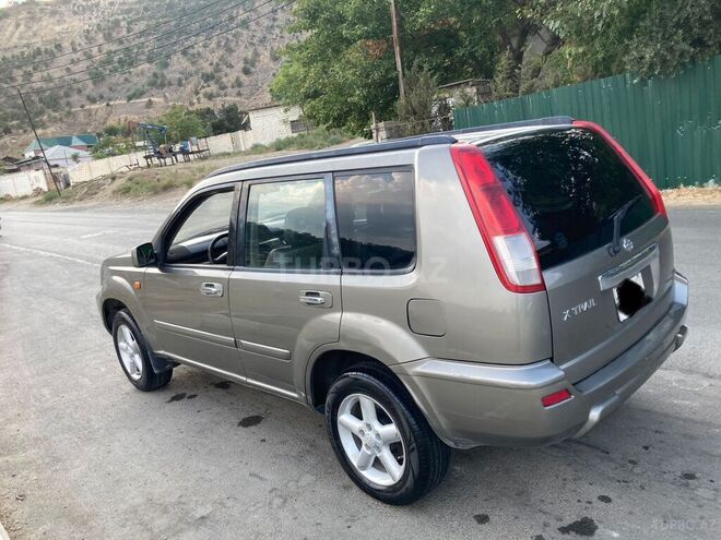 Nissan X-Trail 2002, 277,000 km - 2.0 л - Bakı