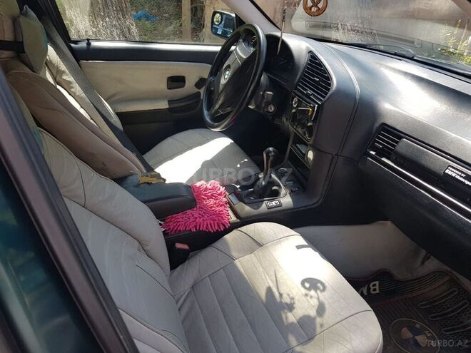 BMW 318 1994, 566,555 km - 1.8 л - Göyçay