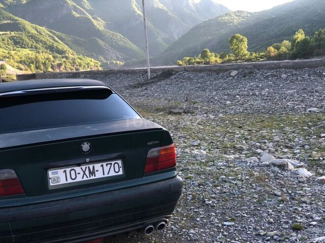 BMW 318 1994, 566,555 km - 1.8 л - Göyçay