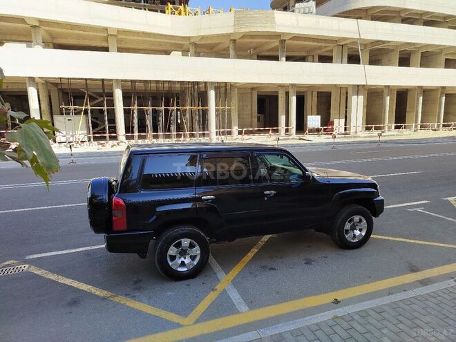 Nissan Patrol 2007, 298,000 km - 4.8 l - Bakı